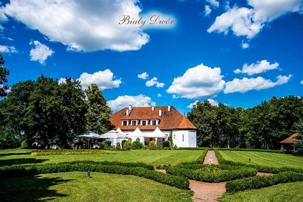 Bed and Breakfast Bialy Dwor Квидзын Экстерьер фото
