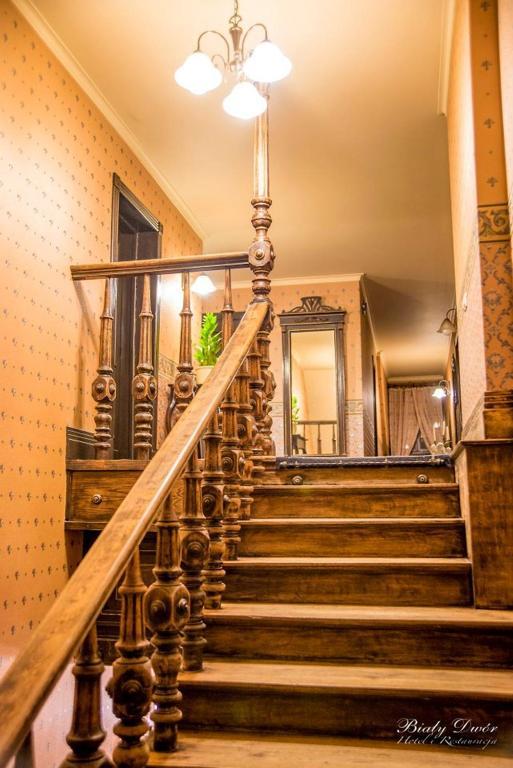 Bed and Breakfast Bialy Dwor Квидзын Экстерьер фото